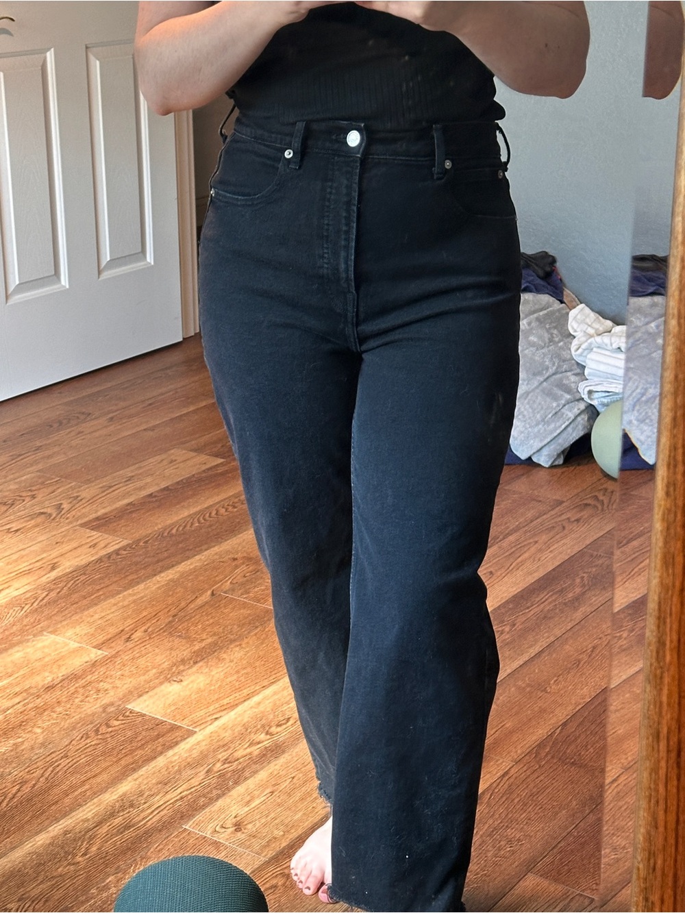 Everlane way high Jean | Black High-Rise Straight Leg Jeans